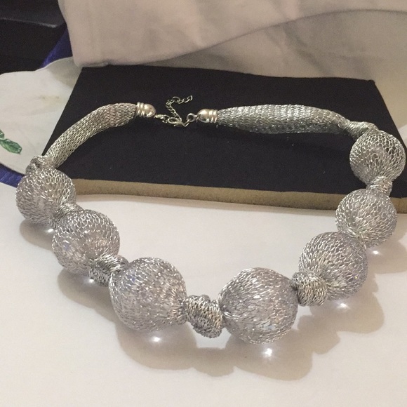 Silver ball made with nice nets cotton - Picture 3 of 8